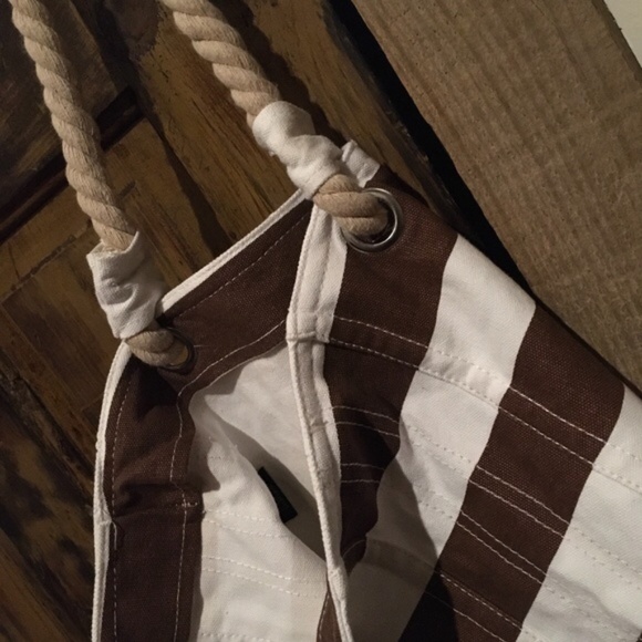 Beach Bound Bag with Rope Handles - Picture 8 of 10